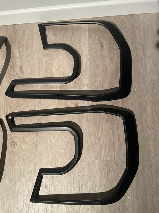 Pałąk ochronny tylnych świateł dla Forda Rangera T9 Wildtrak 23-24
