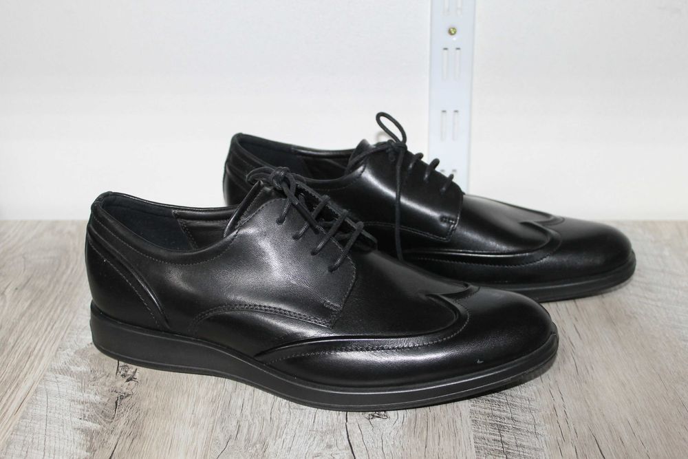 Оригінальні чоловічі туфлі Ecco 41 розмір