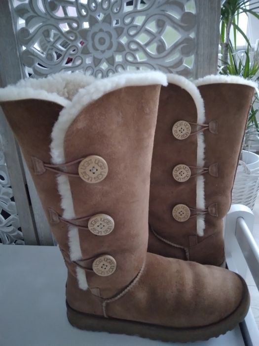 UGGS orginalne j.nowe 41