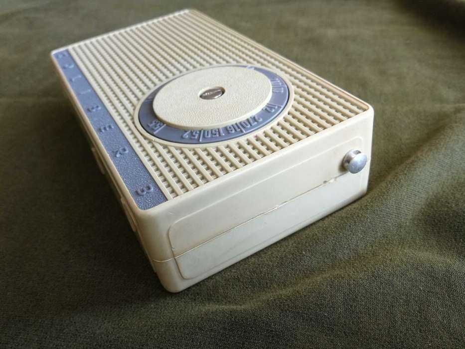 Radio " Koliber 3 "   100%  Sprawne