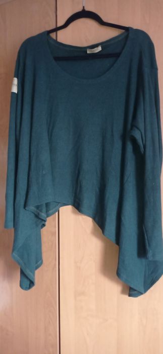 Sweterek kardigian narzutka szeroki