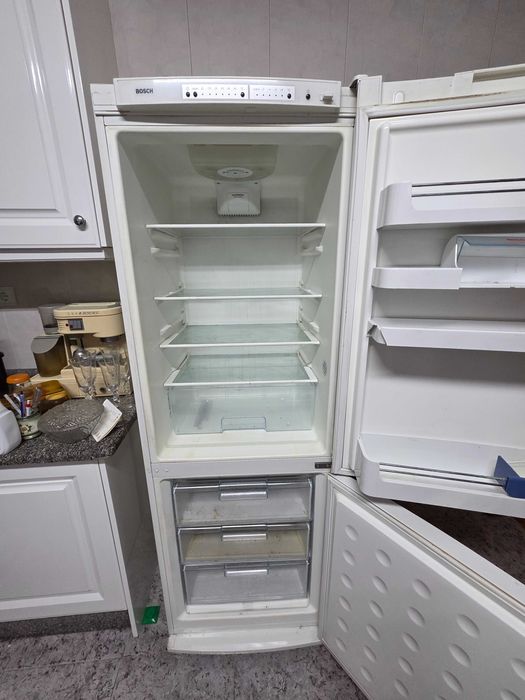 Frigorífico combinado Bosch antigo