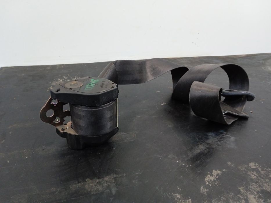 cinto de segurança traseiro esquerdo peugeot partner S107.1996