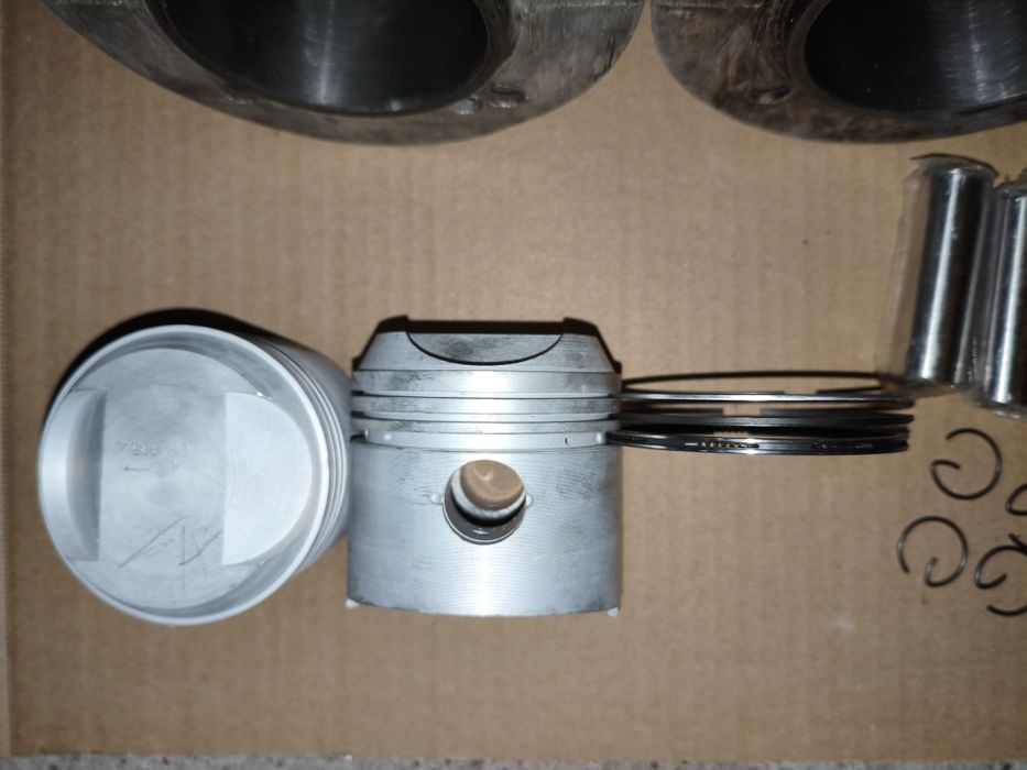 Cylindry po szlifie 79.0  Dniepr MT K650