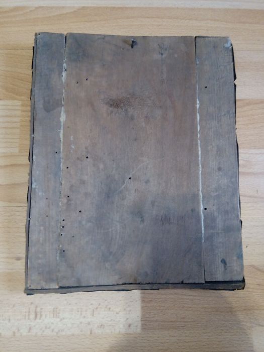 Икона старая, в окладе. Казанская.