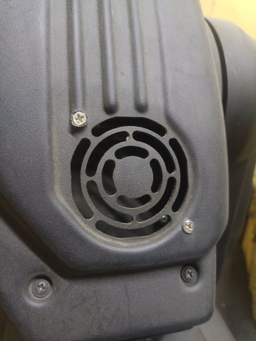 Ruchome głowy Spot 150 tx