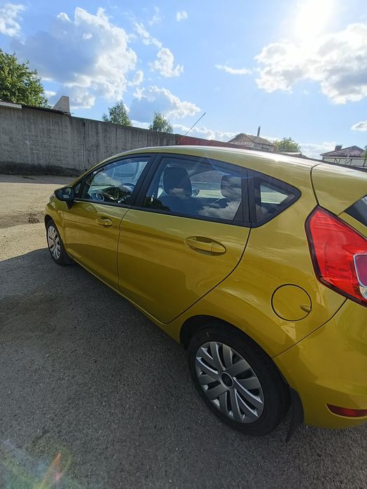 Продам свою Ford Fiesta