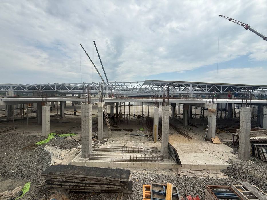 Будівництво комерції під ключ монолітні роботи сендвіч ферми виробничі