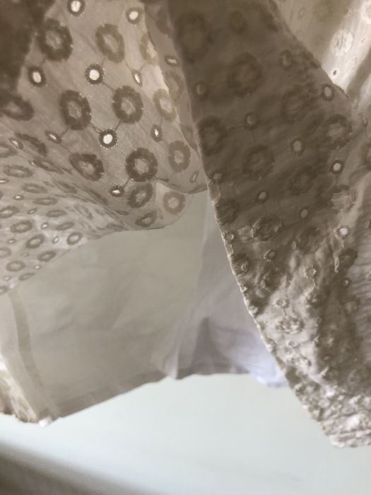 Vestido branco Lion Porsche ideal para festa ou comunhão