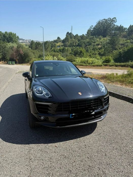 Porsche Macan S