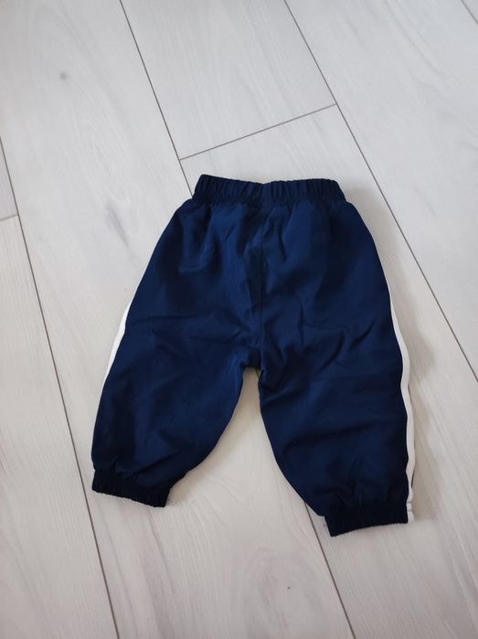 Komplecik dresowy ADIDAS 3-6 msc stan idealny  kurteczka spodnie