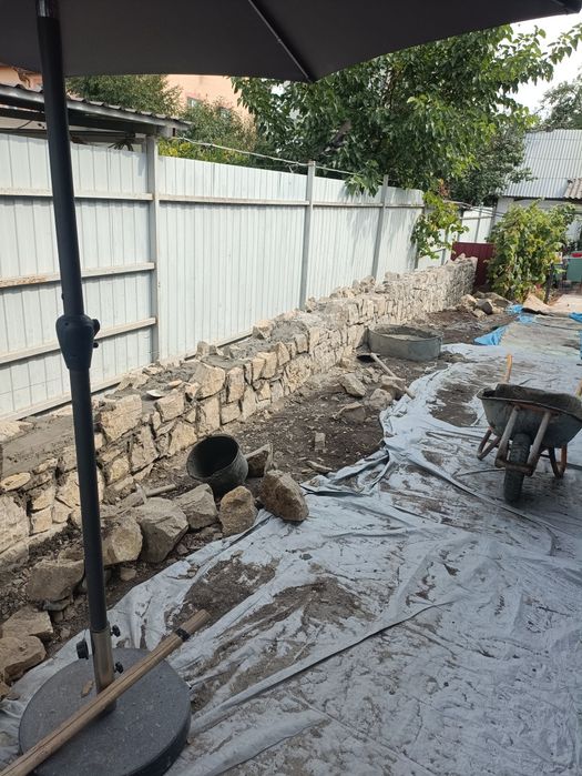 Камінь будівельний