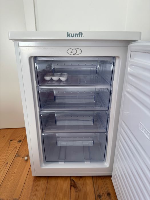Freezer new / Congelador novo