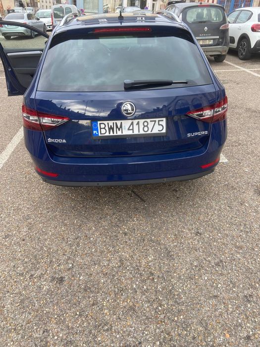 Skoda Superb Škoda Superb –  ekonomiczna, pewne auto