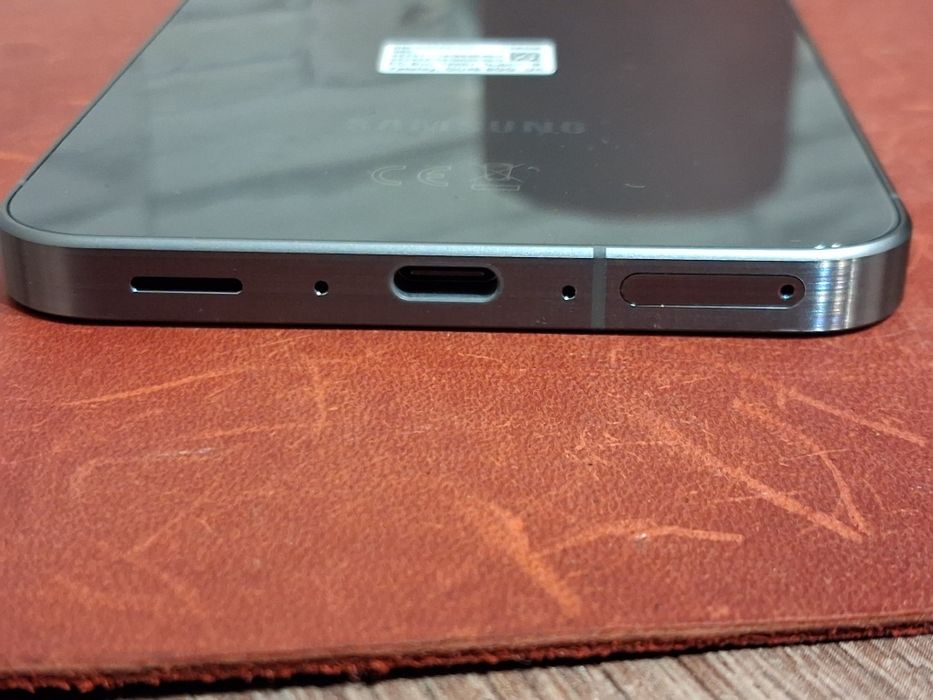 Самсунг А 56 8/128 новий