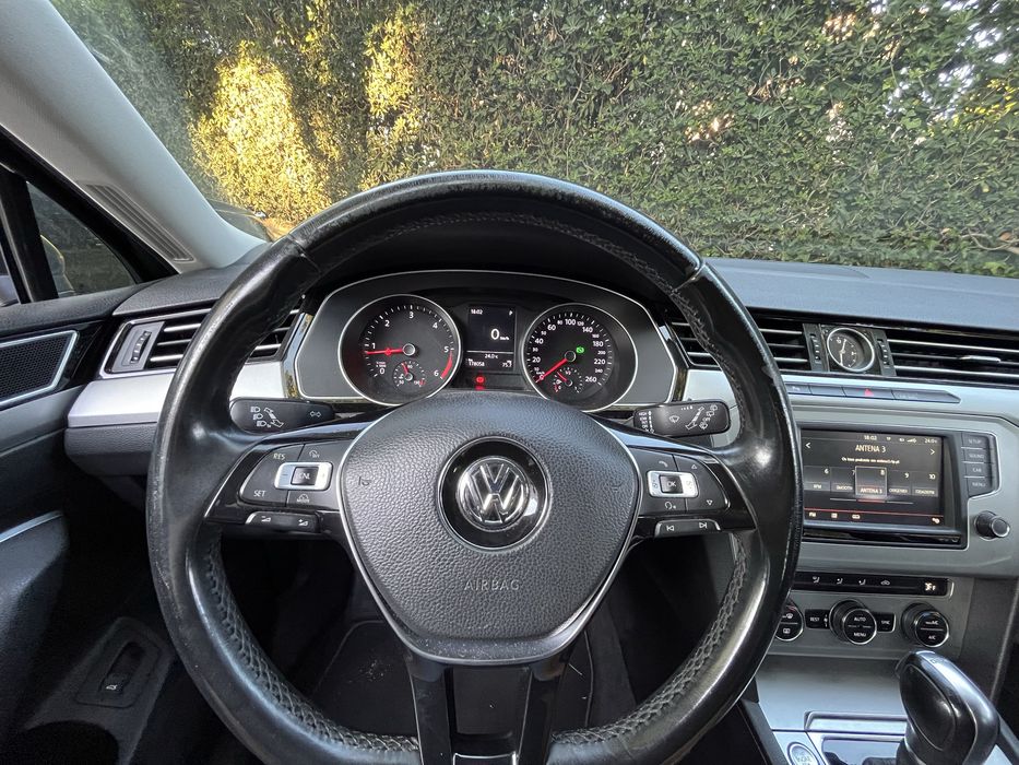 VW Passat Variant 2.0 TDI 190cv DSG6 | 180k km | Distribuição Mudada!