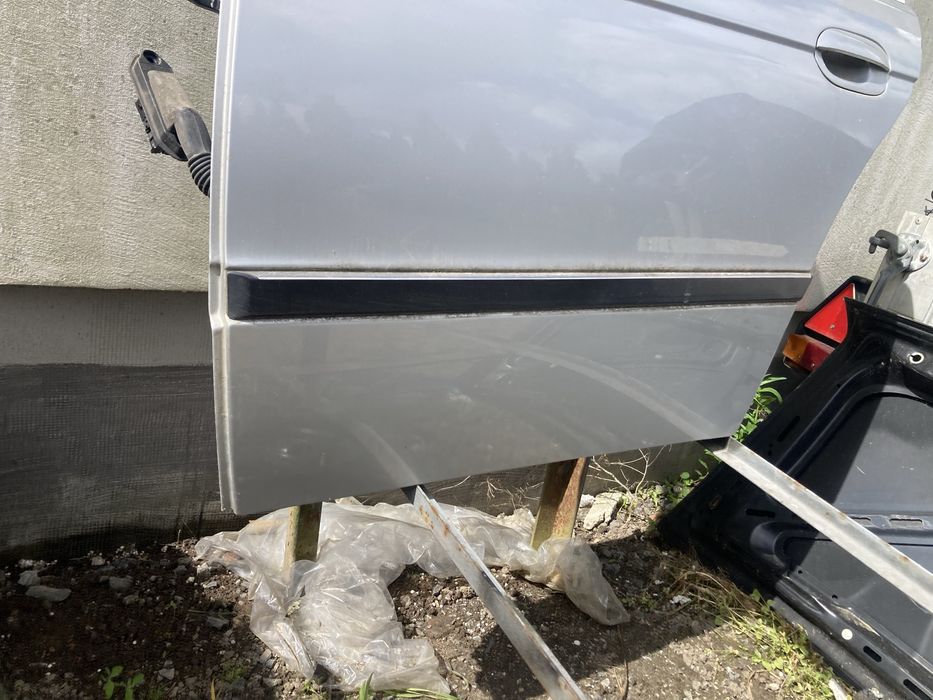 Drzwi BMW e39 Kolor 354/7 BDB 1 Lakier Bez Korozji Lewy Tył Kompletne Poznań