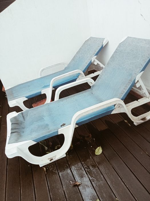 Espreguiçareiras de piscina