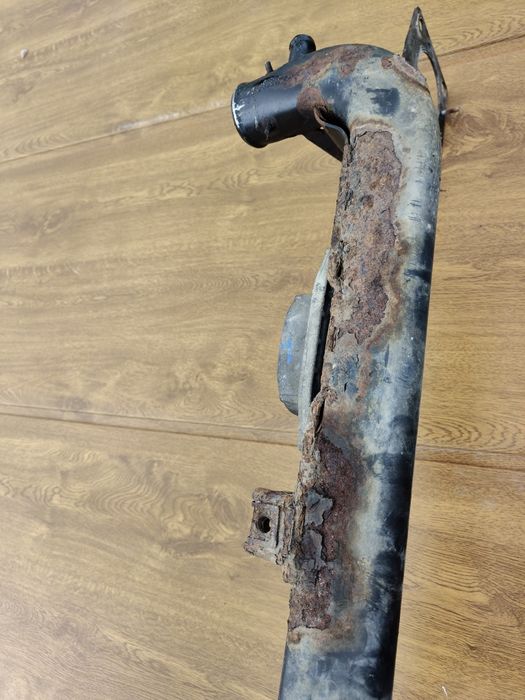 Belka wzmocnienie przedni pas audi A4 b6 b7