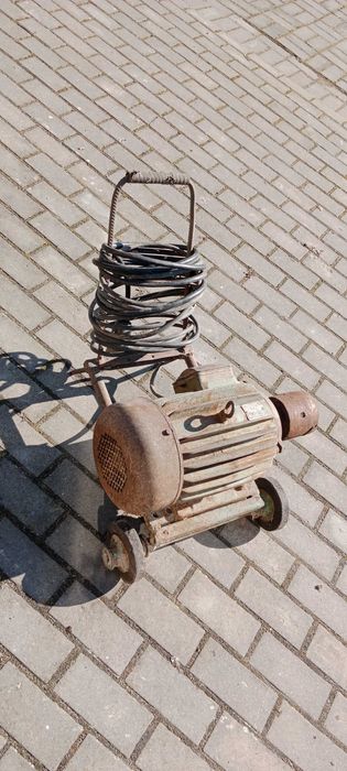 Silnik 2,5 KW 380V 1440 obr.