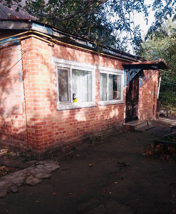 Будинок по вул. О.Кольцова , р-н Південний