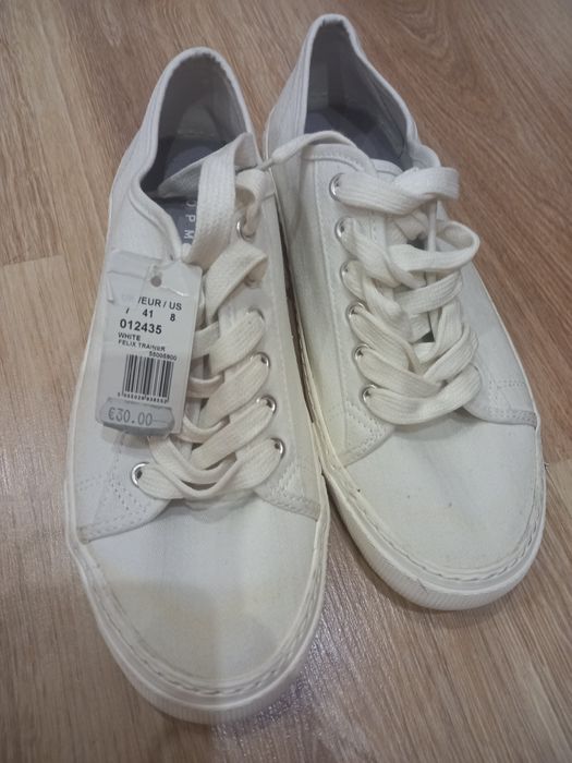 Кеди,мокасини,еспадрильї