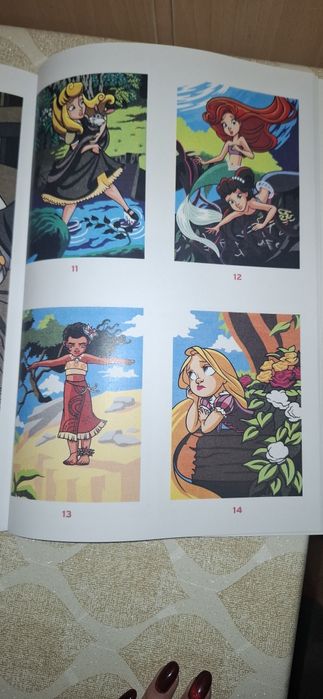 Розмальовка Disney Pettites Princesses