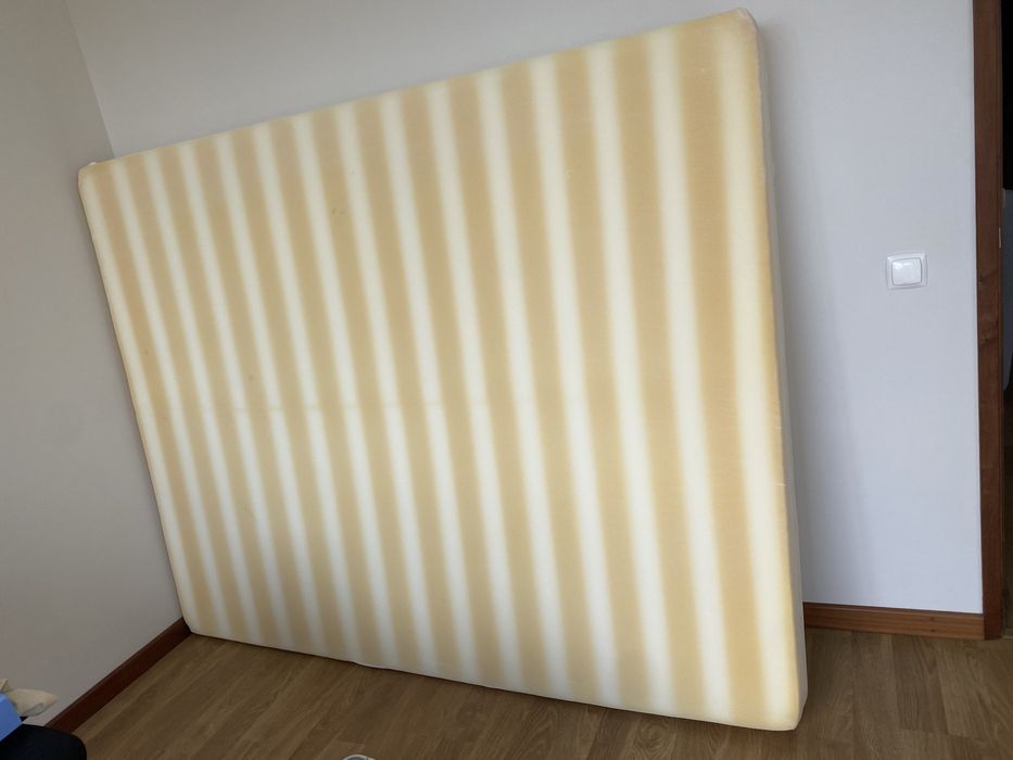 Colchao IKEA de espuma  SEMINOVO