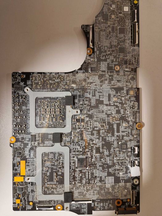 Msi creator ms-15711 плата неробоча