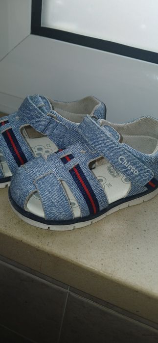 Sandálias chicco