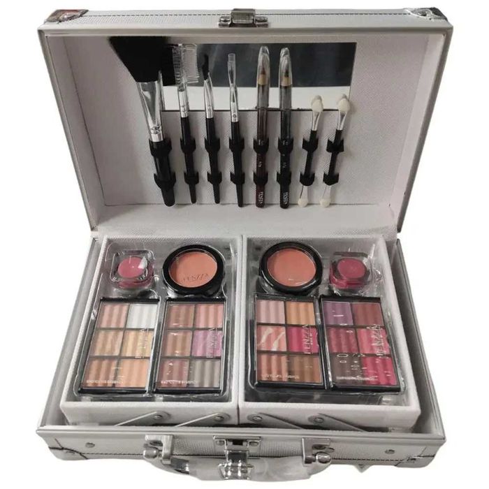 Набір жіночої косметики в подарунковому чемоданчику MC1155 Makeup set Срібний