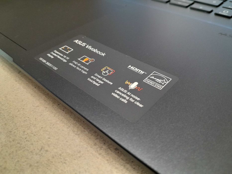 Asus 18.4" | Ryzen 7 260 | 32GB DDR5 | 1TB SSD | Radeon 780M | Laptop
