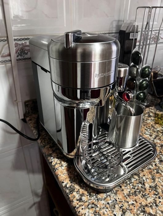 Vertuo Creatista Stainless Steel Series
