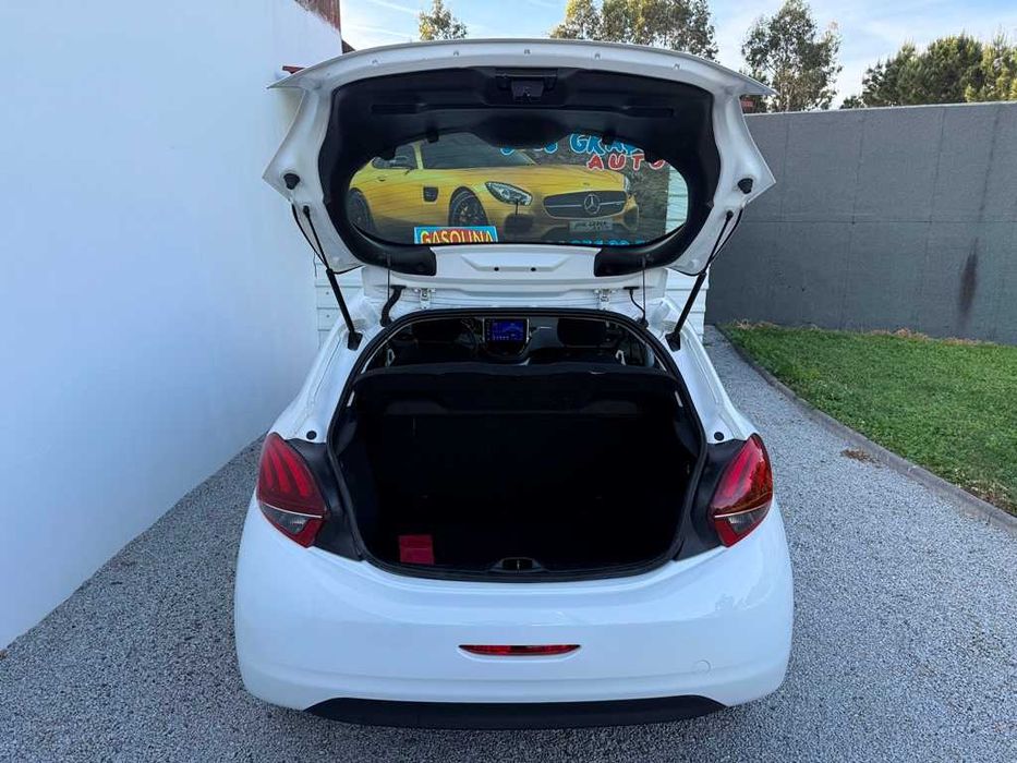 Peugeot 208 Like 1.2i 68Cv 50.000Km 02/2019