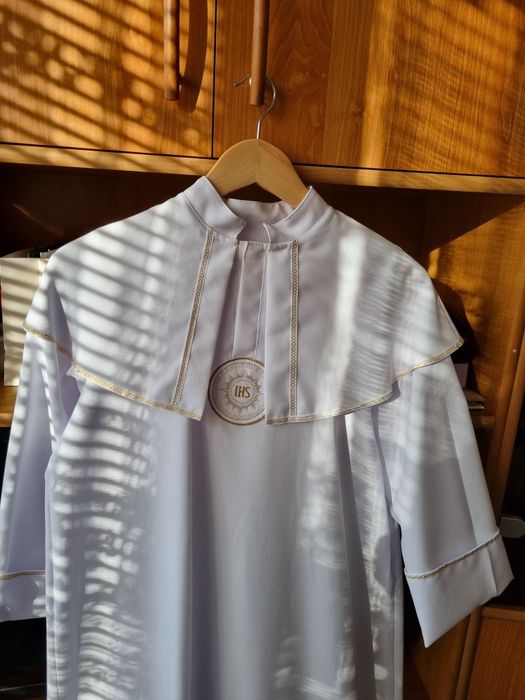 Chłopięce  alba komunijna