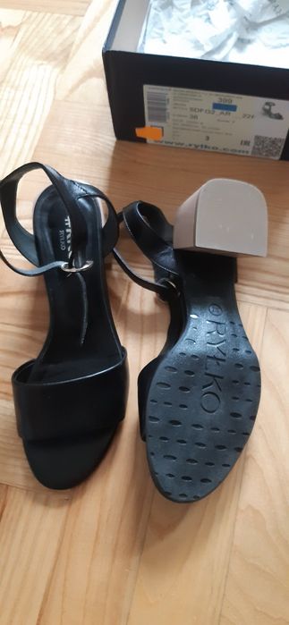 Byty damskie Ryłko 36