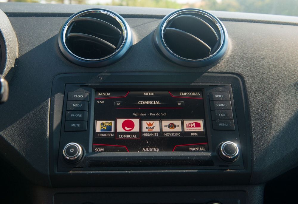 Seat Ibiza 1.4 TDI 105cv - Versão Connect -