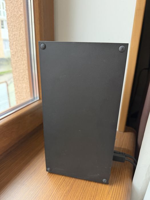 Продам Xbox X 1TB