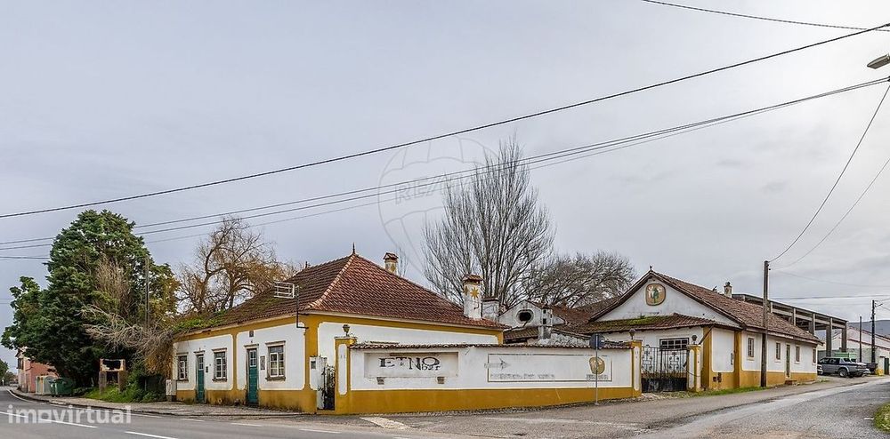 Moradia T3 para venda — Juncal, Leiria