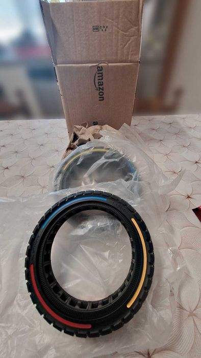 Pneus "Non Pneumatic Hollow Tire" - 8.5 x 2 - 6.1 para Xiaomi