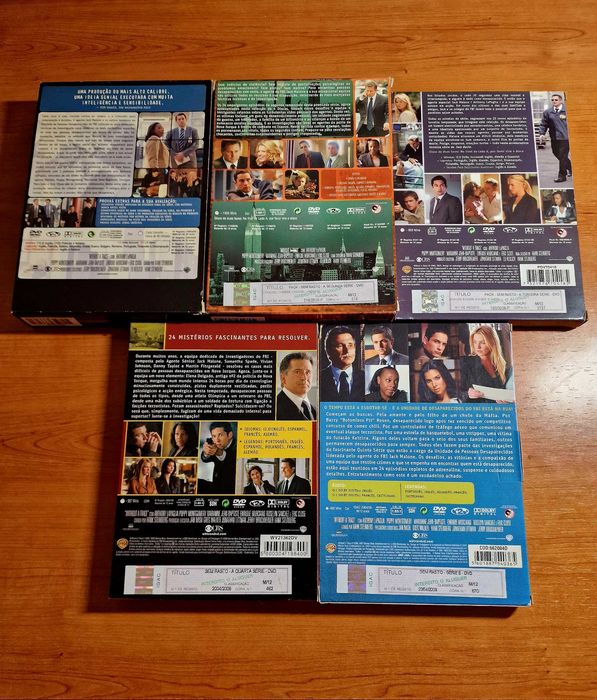 Série SEM RASTO - 5 Temporadas/ 118 Episódios / 18 dvds duplos