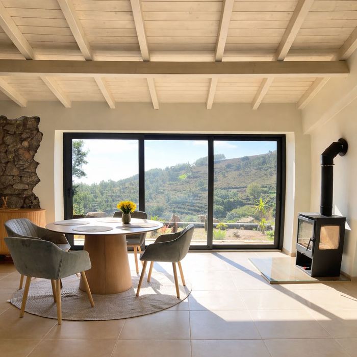 Propriedade autossuficiente com vista para o Atlântico, Algarve