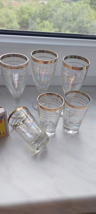 Продам перламутровые рюмки