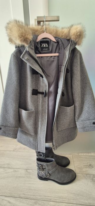 Пальто Zara 140 на дівчинку