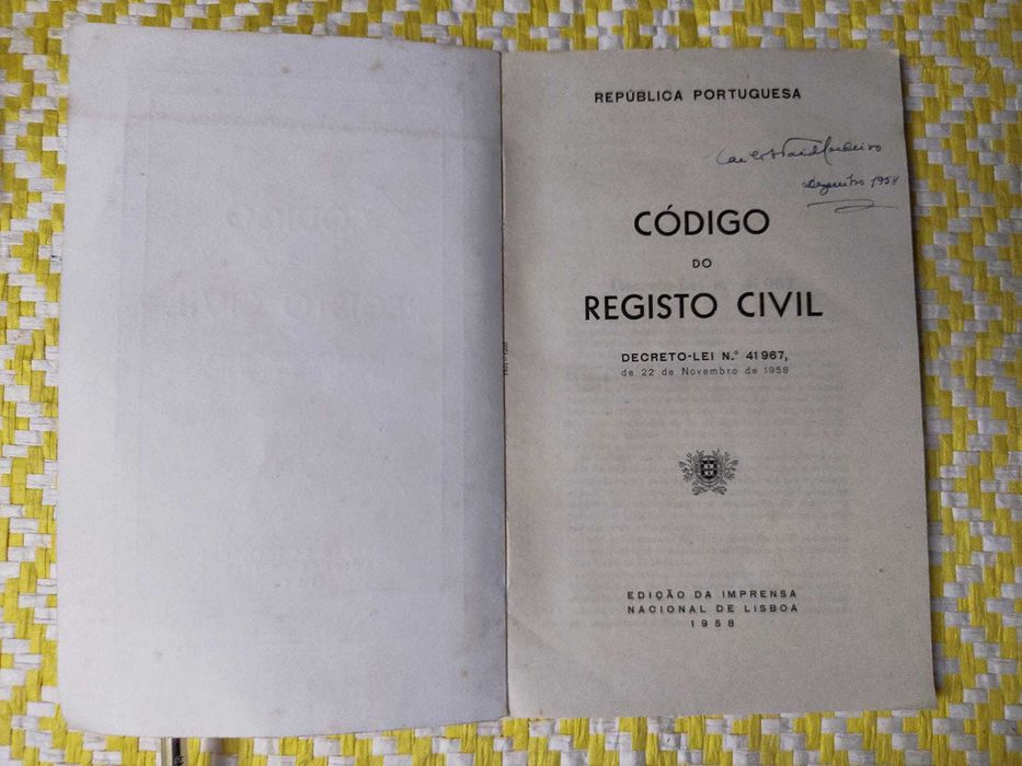 Código do Registo Civil 1958 - República Portuguesa