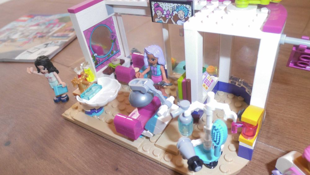 Lego friends 41391 Salon Fryzjerski w Heartlake 235 klocków