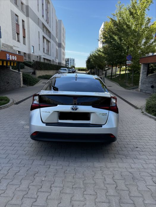 Toyota Prius AWD