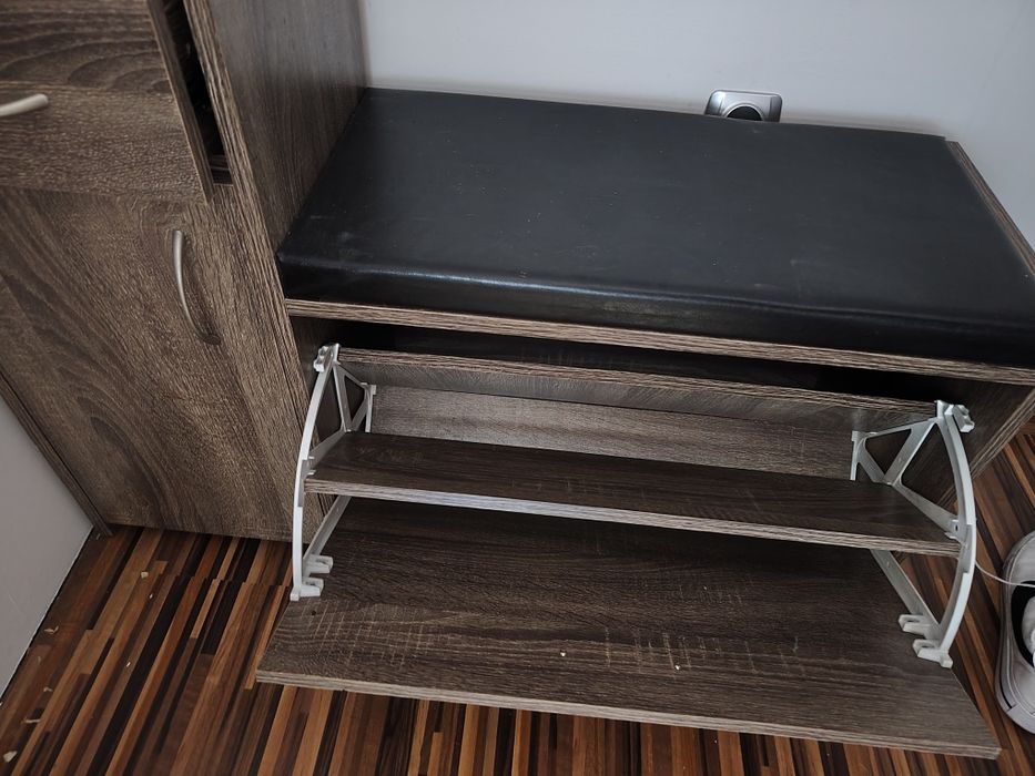 Szafka do przedpokoju na buty