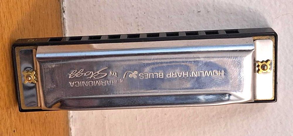 Harmónica de boca em Fá Maior Stagg64174051922947120