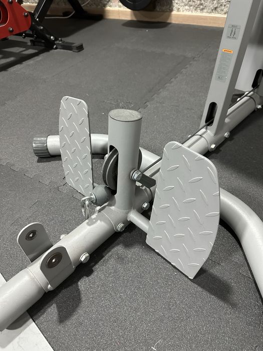 Maquina de musculacao multifuncoes Domyos HG 90 Boxe